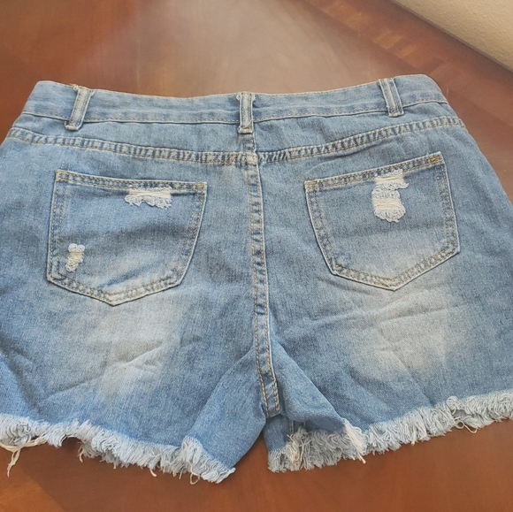 Distressed Jeans Denim cutoff ripped Shorts - Picture 12 of 14